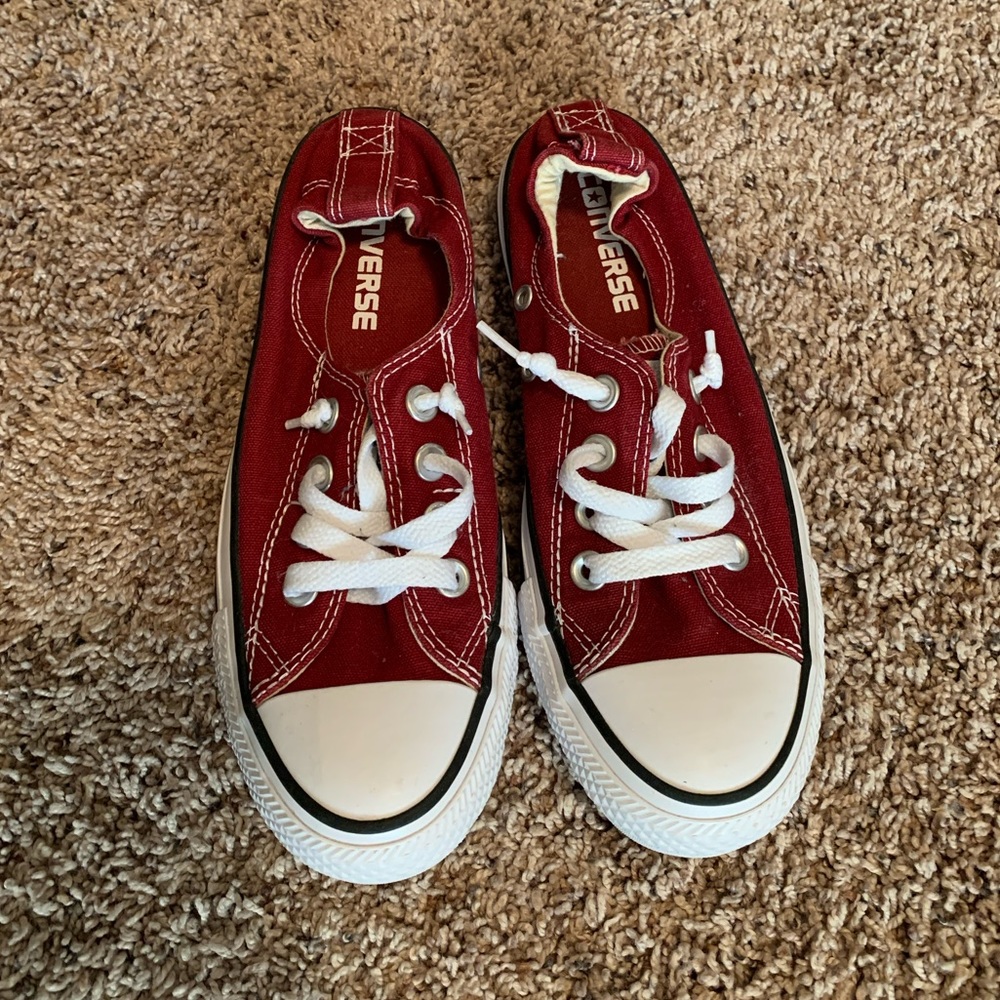 Brand new maroon converse
